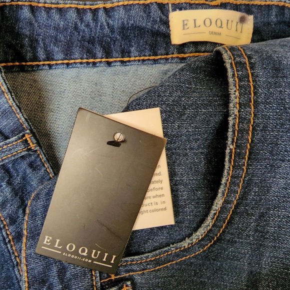 Eloquii Classic Fit Stretch Denim Mom Jean 26 - Picture 4 of 5